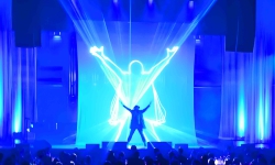 Lasersilhouettes openingsact | Ondernemersawards Haarlem
